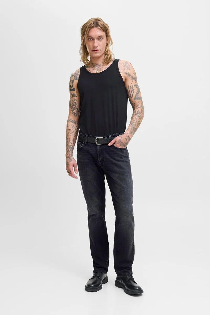 Relaxed Fit Jeans