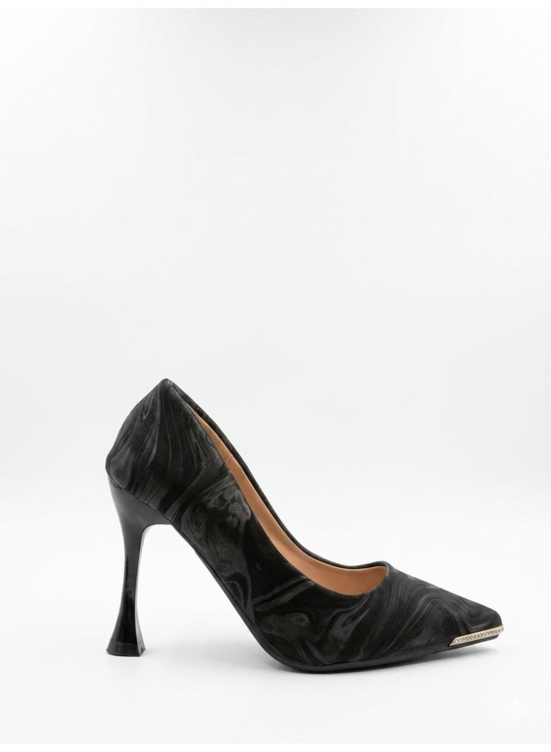 Shoe star حذاء نسائي أسود بكعب عالٍ بنقشة أمواج البحر ومقدمة مدببة - Image 2
