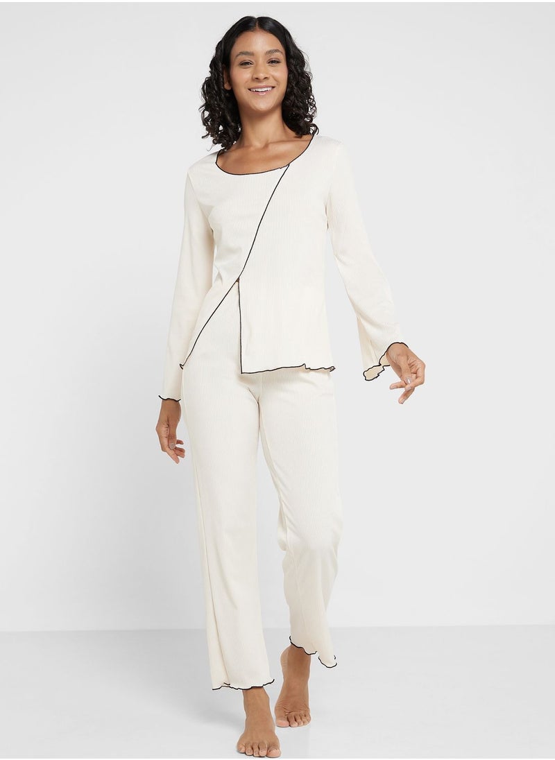 Ginger - Contrast Trim Detail Pyjama Set - Image 1