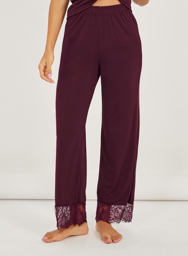 ستايلي طقم بيجامة وتوب بتفاصيل دانتيل واسعة - Image 3