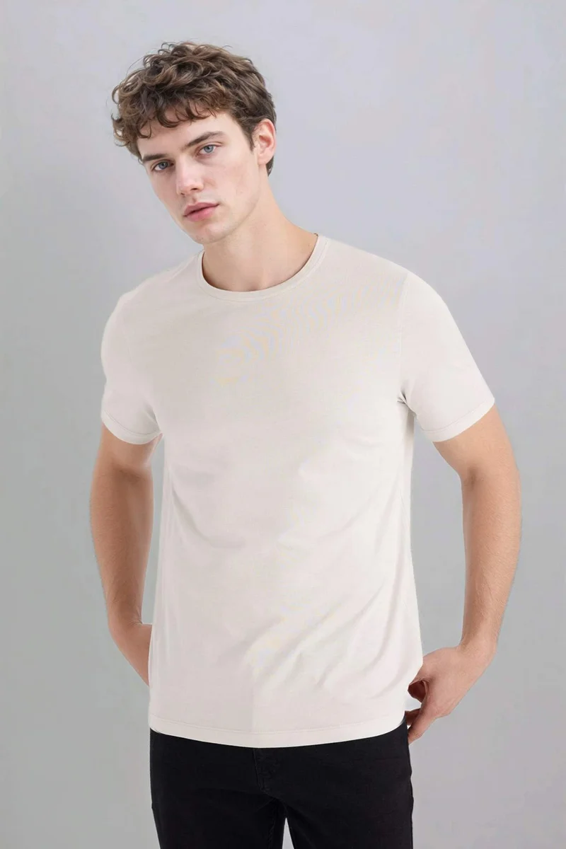 ديفاكتو Slim Fit Crew Neck Basic Short Sleeve T-Shirt