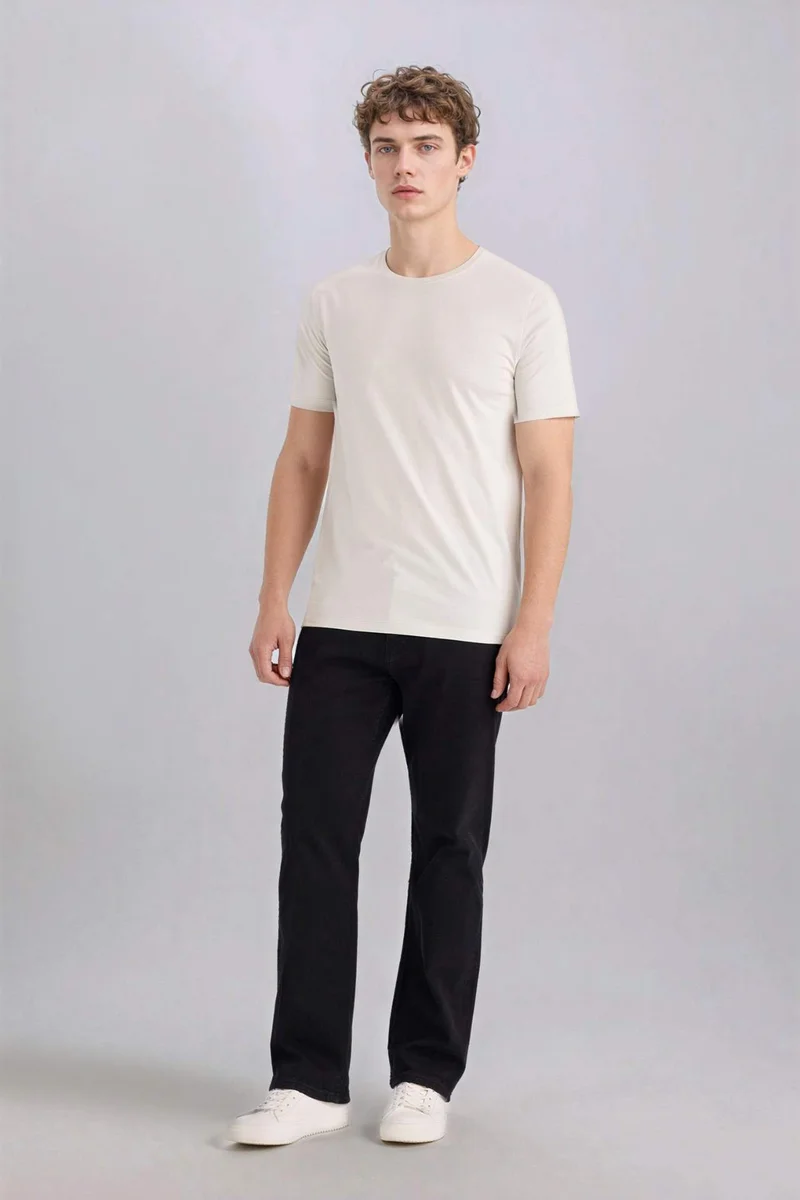 ديفاكتو Slim Fit Crew Neck Basic Short Sleeve T-Shirt