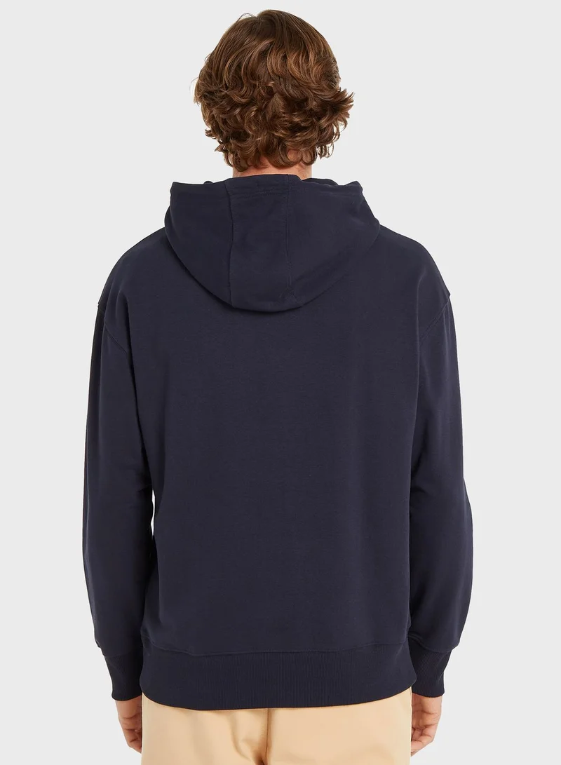 TOMMY JEANS Essential Hoodie