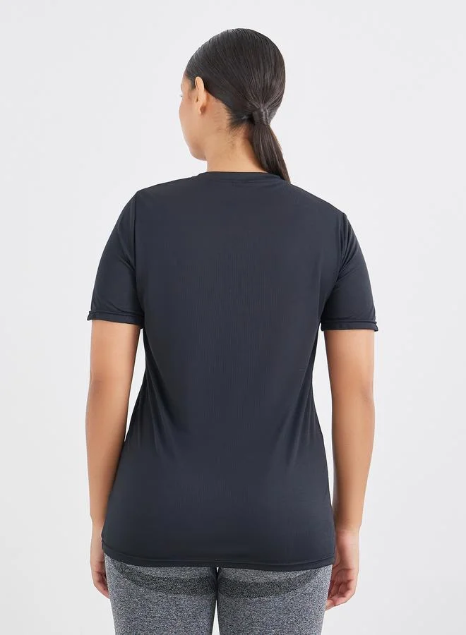 Styli Styli Reflective Text Basic Short Sleeves Top