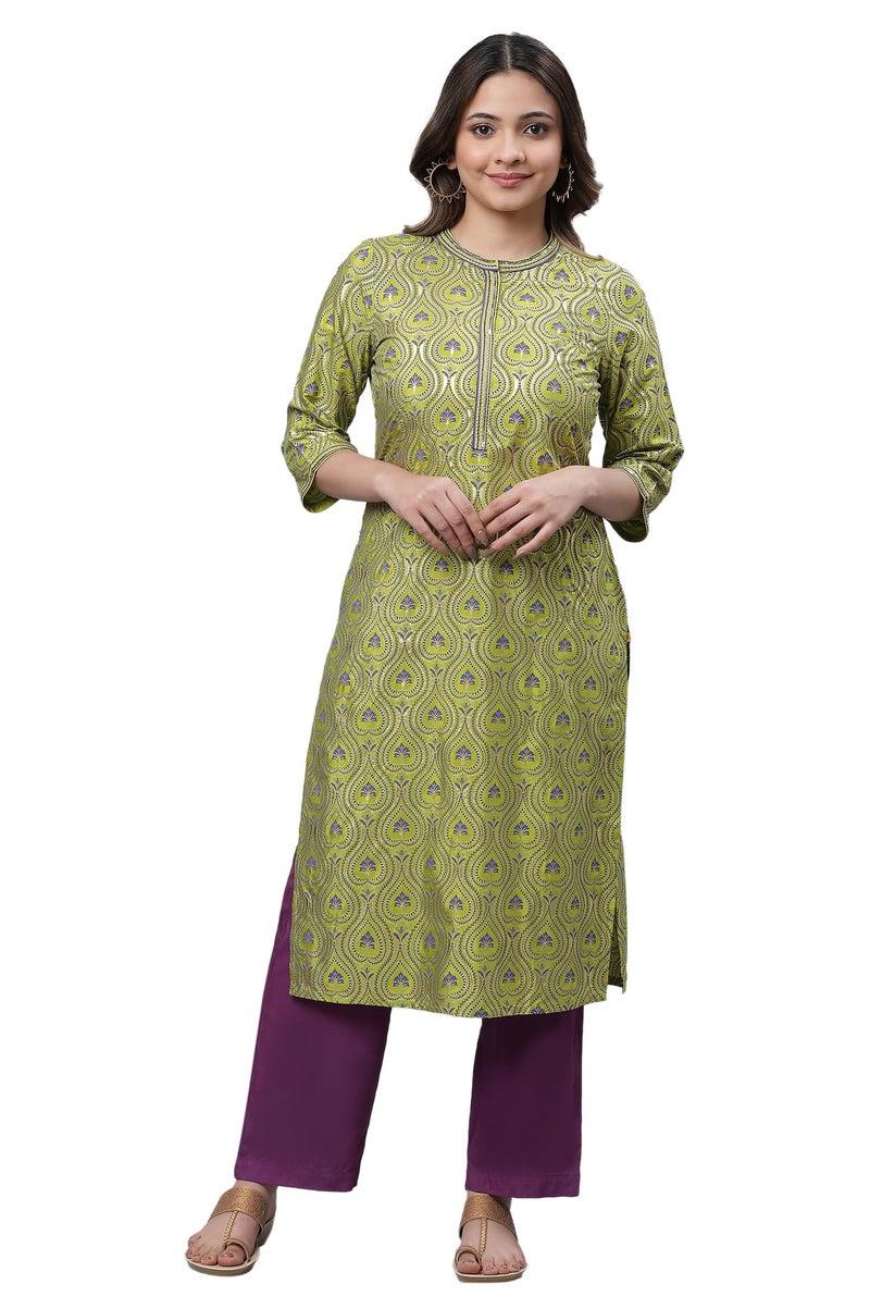 Aurelia Women's Green Embroidered Festive Kurta in Floral Print - Image 1