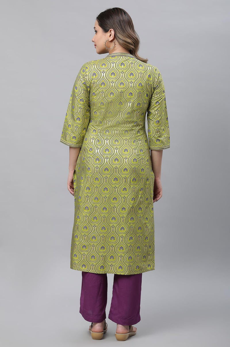 Aurelia Women's Green Embroidered Festive Kurta in Floral Print - Image 3