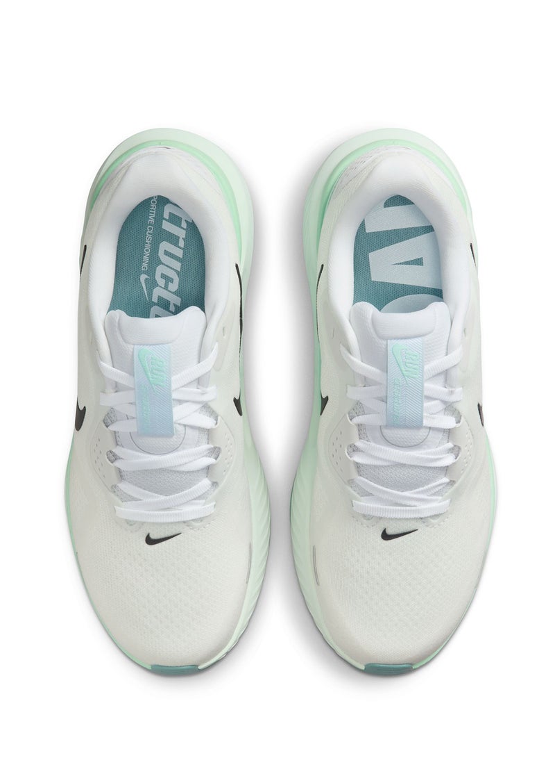 Nike Structure 26 - Image 5