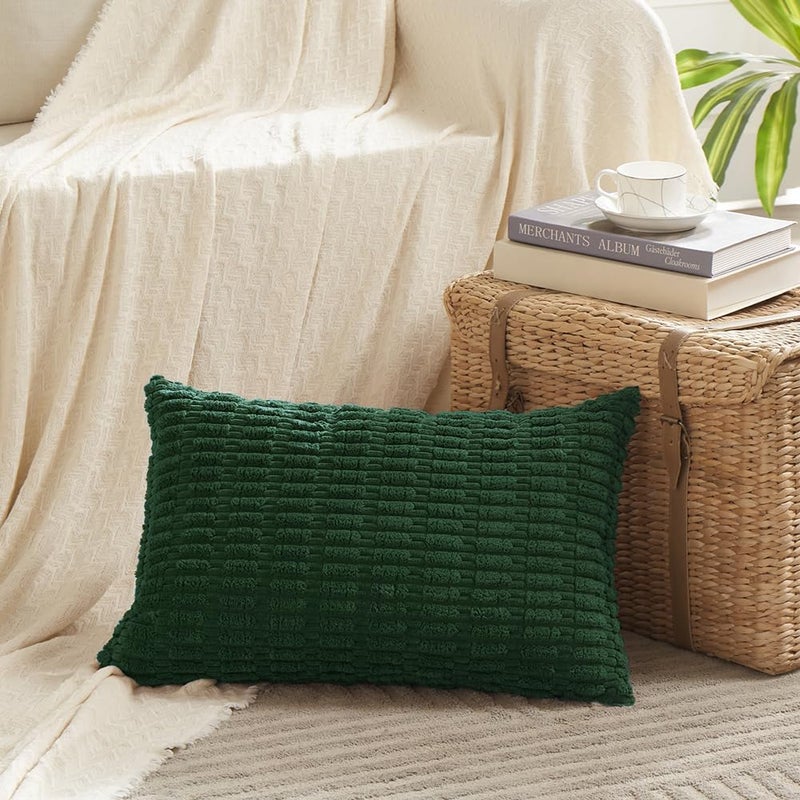 Fancy Homi فانسي هومي 2 عبوات أغطية وسائد زخرفية بوهو أخضر داكن قابلة للرمي مقاس 16×24 بوصة للأريكة والسرير والأريكة، ديكور منزلي ريفي مزرعة حديث، غطاء وسادة مخملي ناعم فاخر مربع لطيف مقاس 40×60 سم - Image 2
