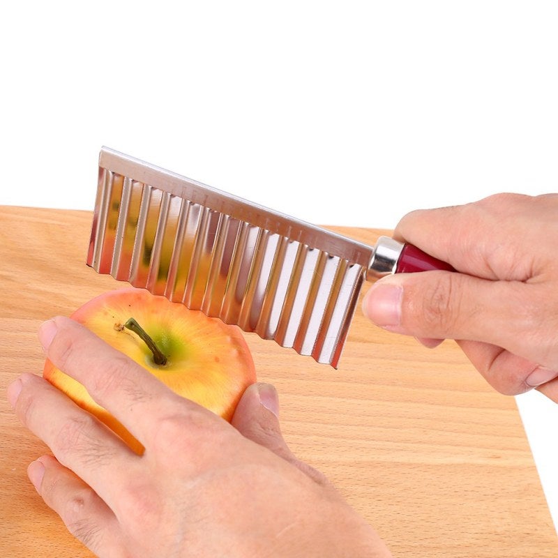Potato Wavy Knife 430 Stainless Steel Blade Ergonomic Handle Multifunction Cutting Tool - Wavy Edge Slicer Fruit Vegetable Cutter for Home Kitchen Cooking - Image 1