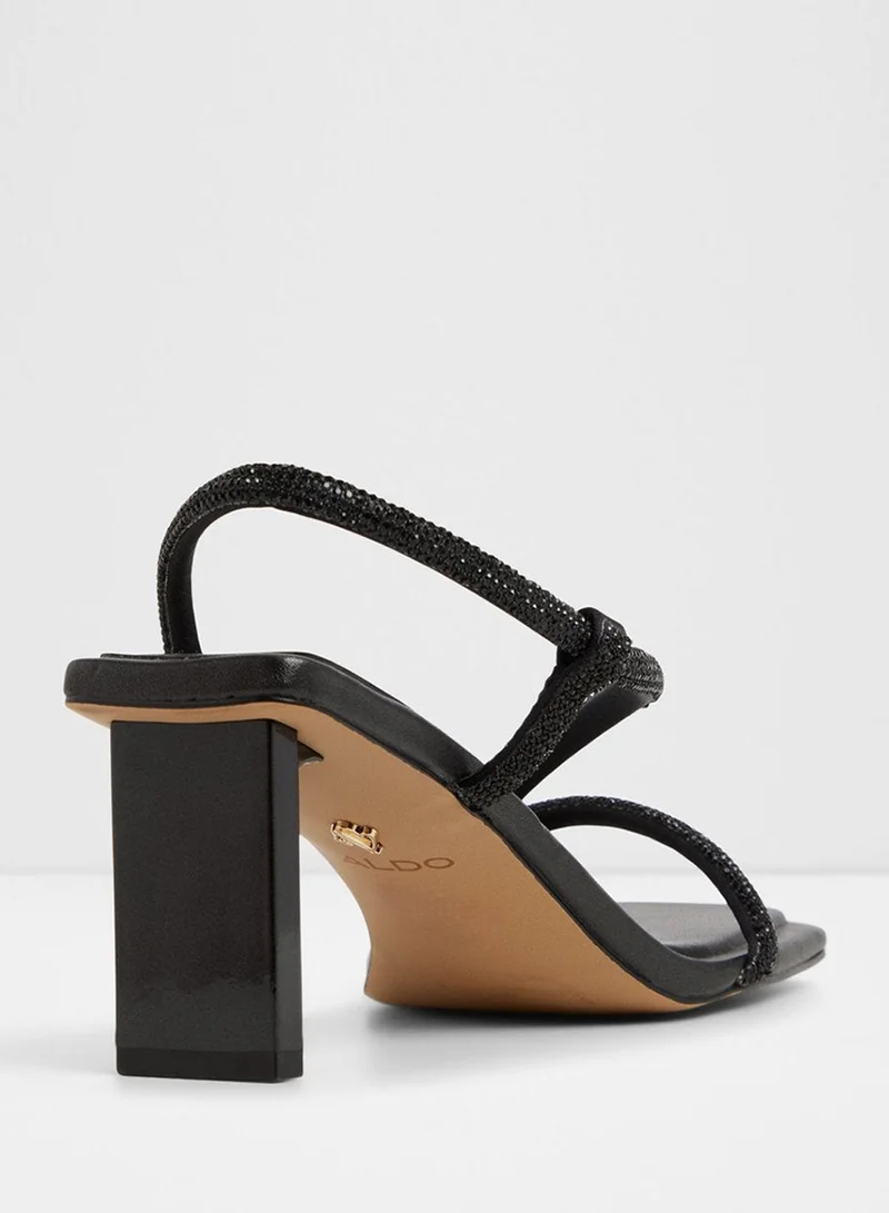 الدو صنادل متعددة الأشرطة