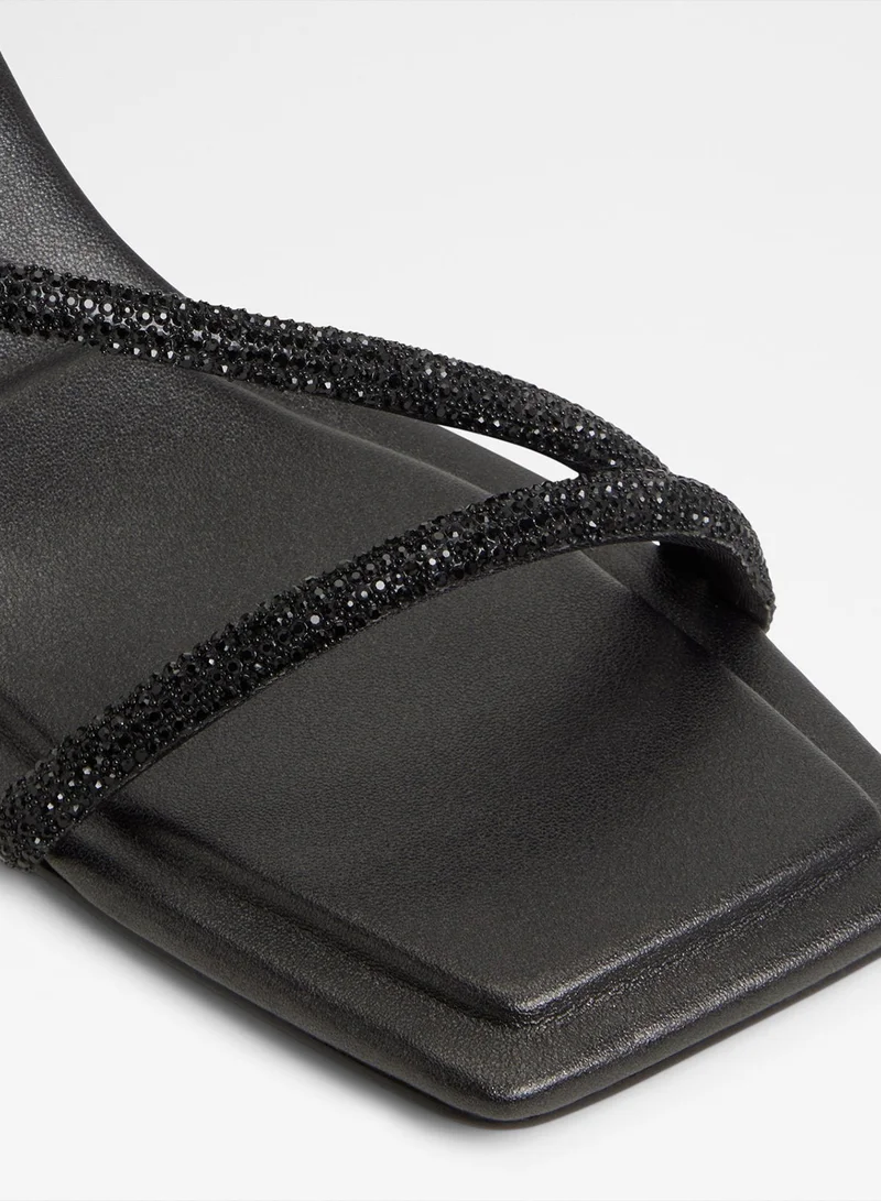 الدو صنادل متعددة الأشرطة