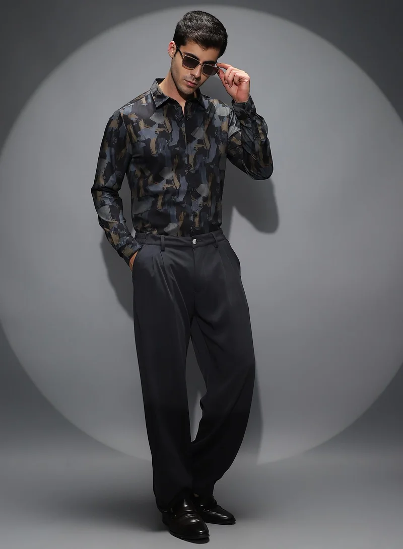 Campus Sutra Men's Blue & Black Fray-Stroke Imprint Shirt For Casual Wear | Spread Collar | Long Cuffed Sleeves | Button Closure | Shirt Shirt Crafted With Comfort Fit For Everyday Wear