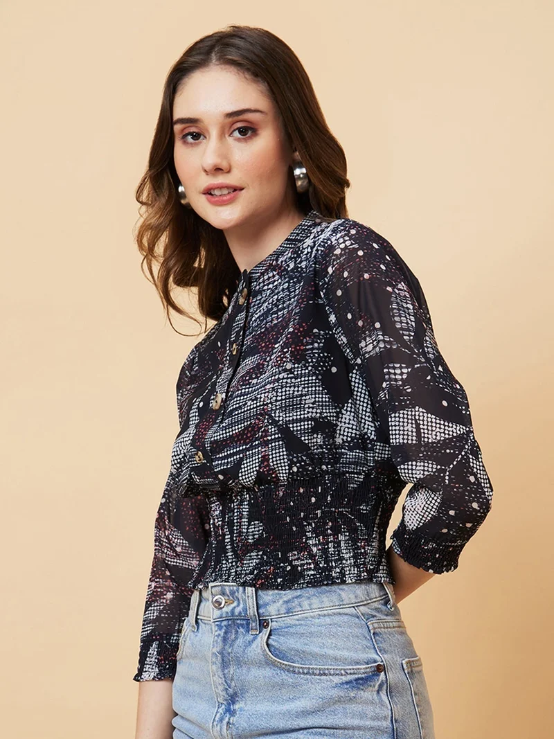 جلو باص بلوزة كروب بطبعة مجردة وياقة ماندرين وسموكينج نسائية من جلوبس