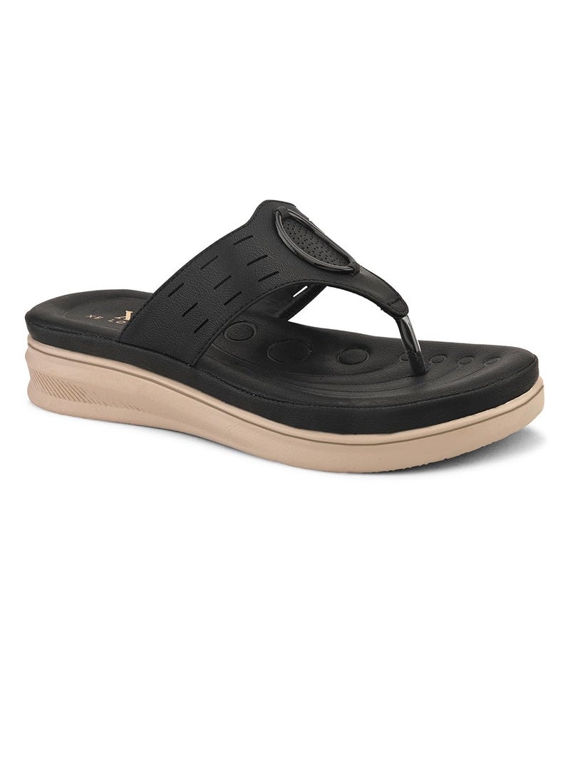 XE Looks Women's Black Toe-Ring Comfort Slip-On Sandal with Oval Cutwork Design - Image 5