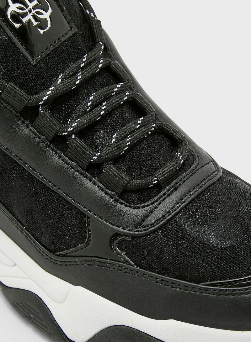GUESS Frankey Low Top Sneaker