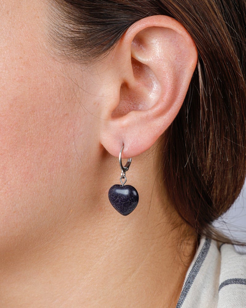 İlterus Natural Stone Dark Blue Starstone Heart Earrings  - Image 1