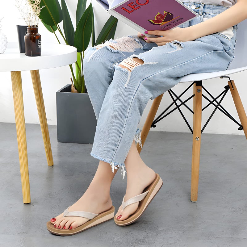 COFACE Flip Flops for Women With Comfortable Arch Support Ladies Fashion Platform Thong Sandals Soft Yoga Mat Sole For Beach/Indoor Outdoor - Image 3