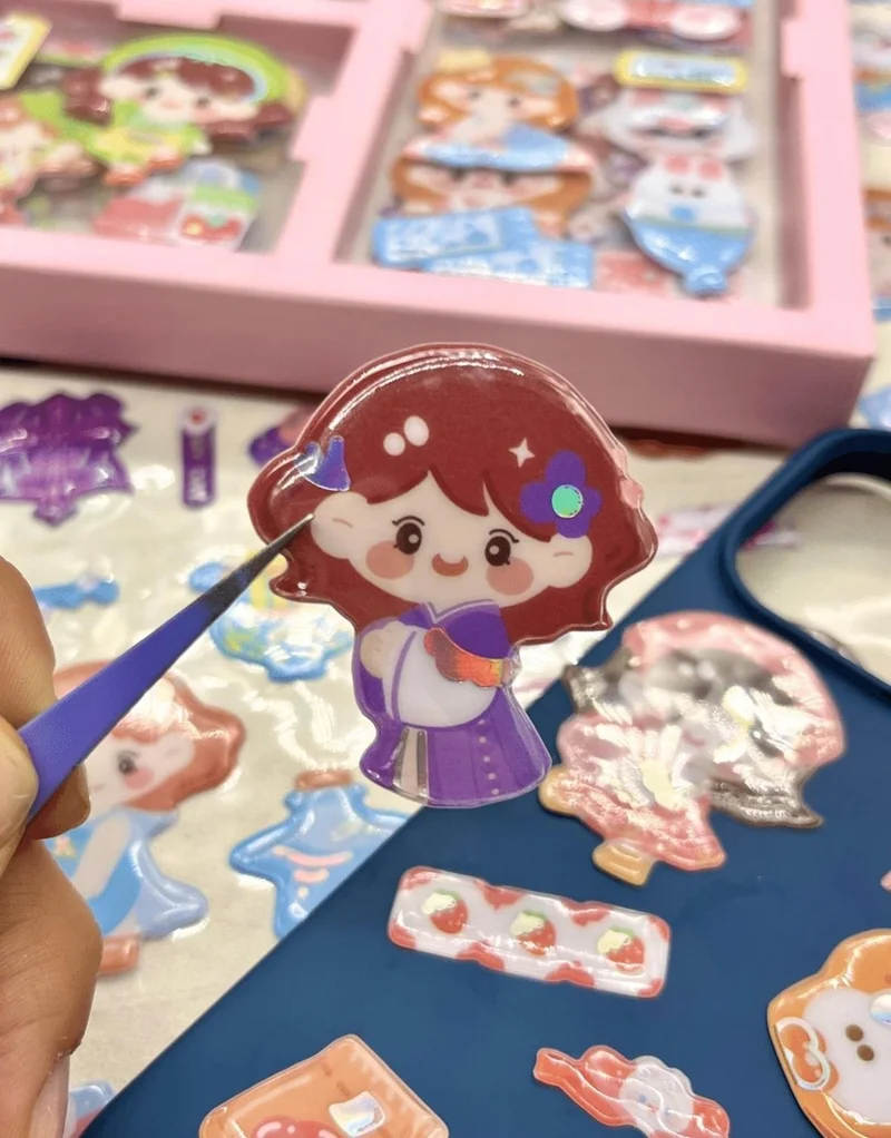 Kağıt Gemi Dükkan Cute Girl and Friends 3 Section 18 Sheets Pink Box Embossed Sticker Set / Waterproof