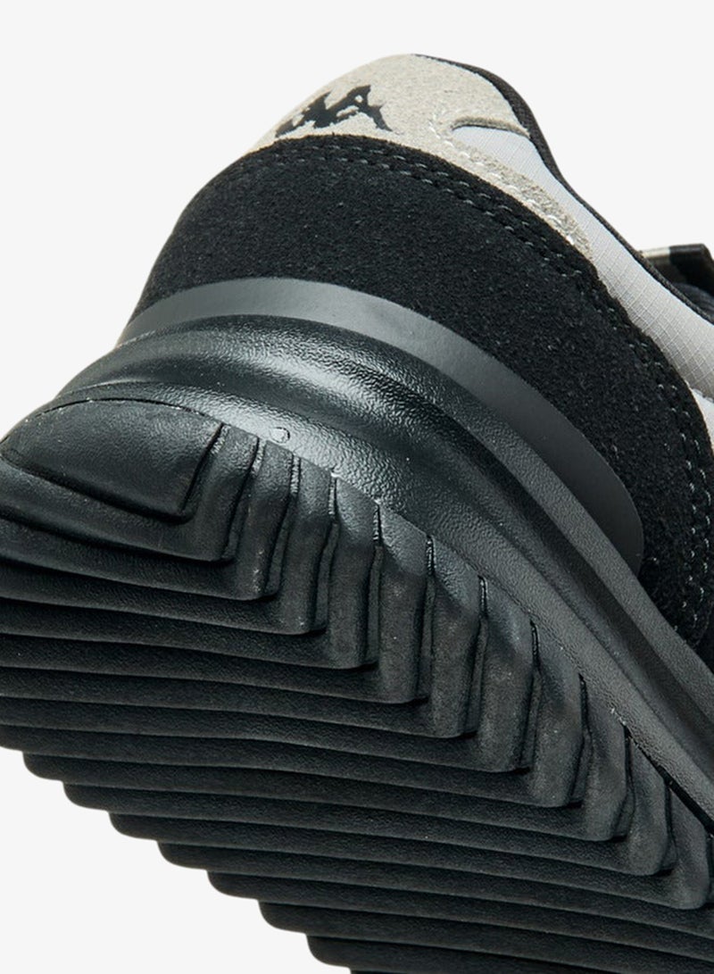 كابا أحذية رياضية للأولاد بنعل خارجي بنمط ألواح وإغلاق برباط - Image 5