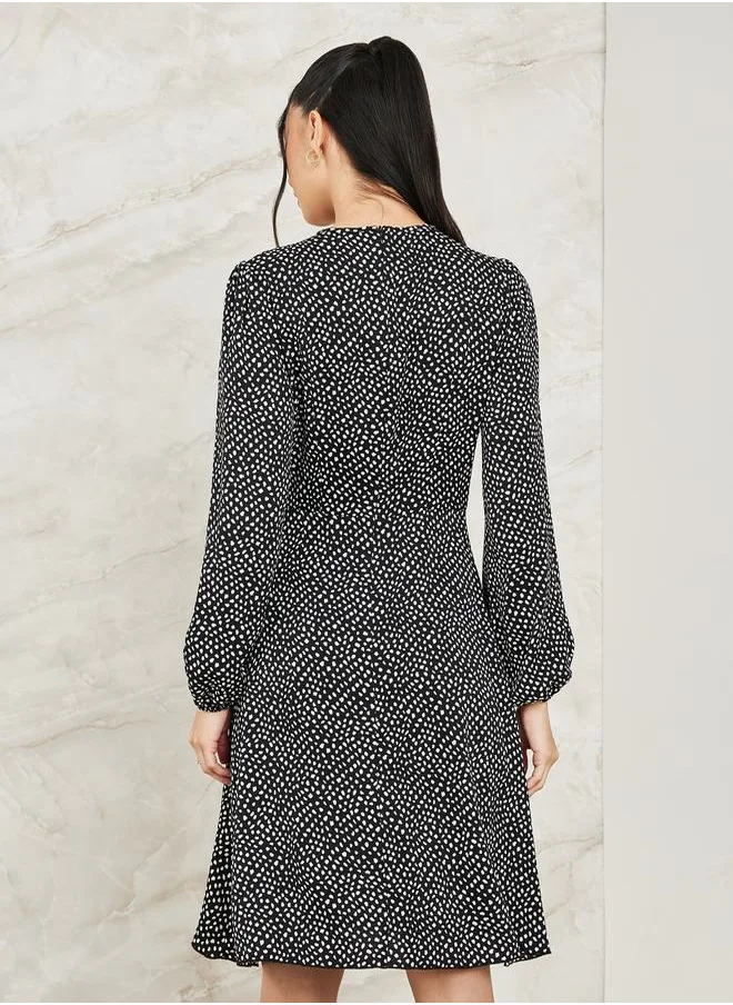 Styli Ditsy Print Tie-Up Neck Knee Length Dress