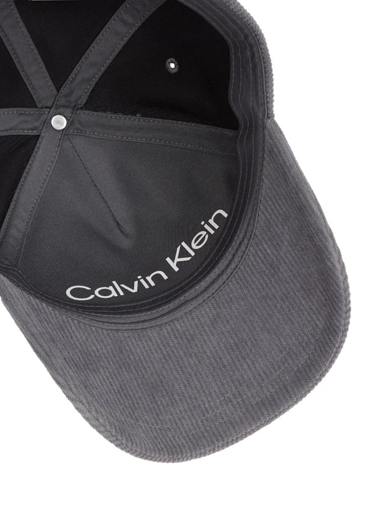كالفن كلاين Corduroy Baseball Curved Peak Cap