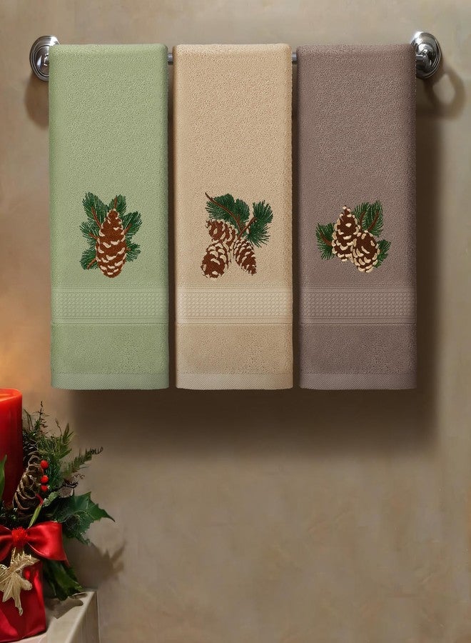 FuWeave فوويف، 3 قطع، مناشف يد مزينة بأقماع الصنوبر، بنمط ريفي لعيد الميلاد، مصنوعة من القطن الناعم المطرز، ديكور حمام، منشفة حمام مزخرفة بفرع صنوبر أخضر، مناسبة للكابينة - Image 5