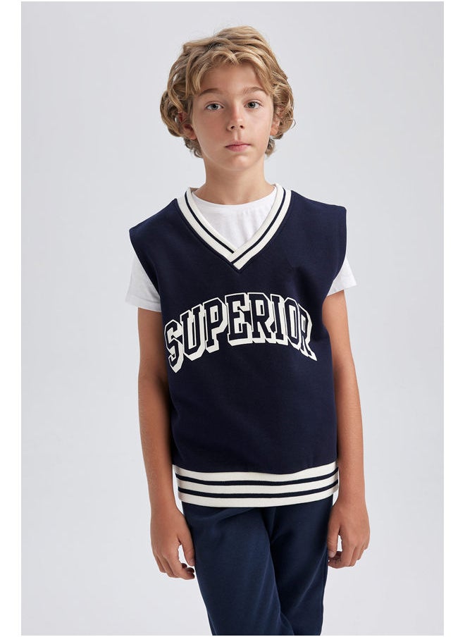 DeFacto - Boy Oversize Fit V Neck Sleeveless Knitted Vest - Image 1