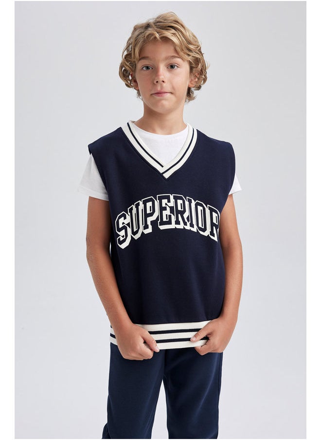 DeFacto - Boy Oversize Fit V Neck Sleeveless Knitted Vest - Image 1