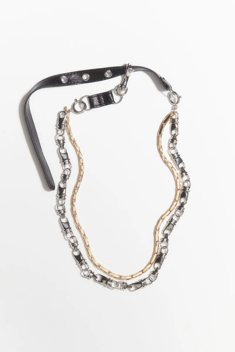 اتش اند ام قلادة بسلسلتين