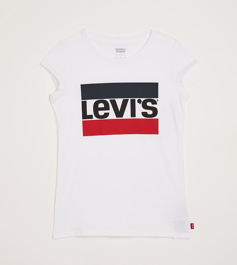 ليفايز تيشيرت رياضي بشعار ليفايز بتصميم رسومي مناسب للبنات