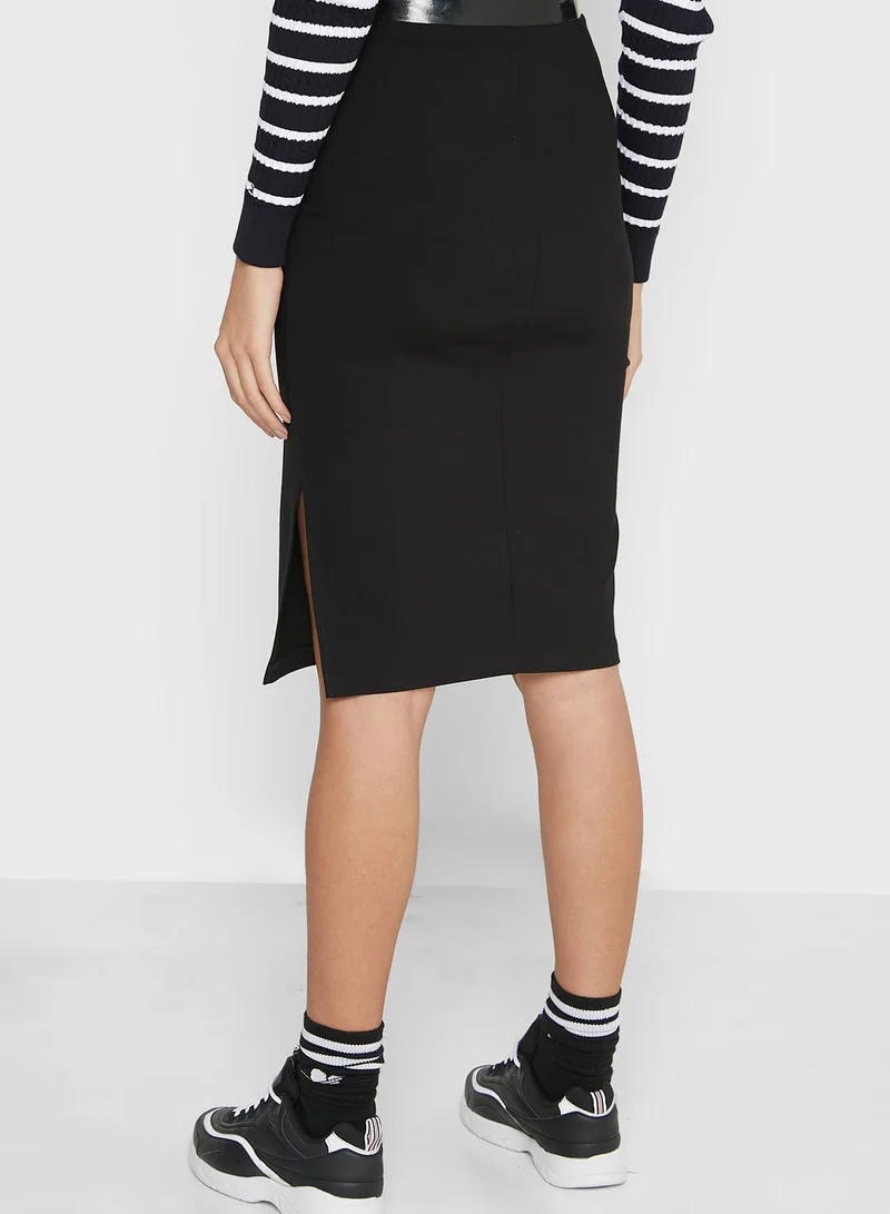 كالفن كلاين جينز تنورة ميدي بخصر مطاطي