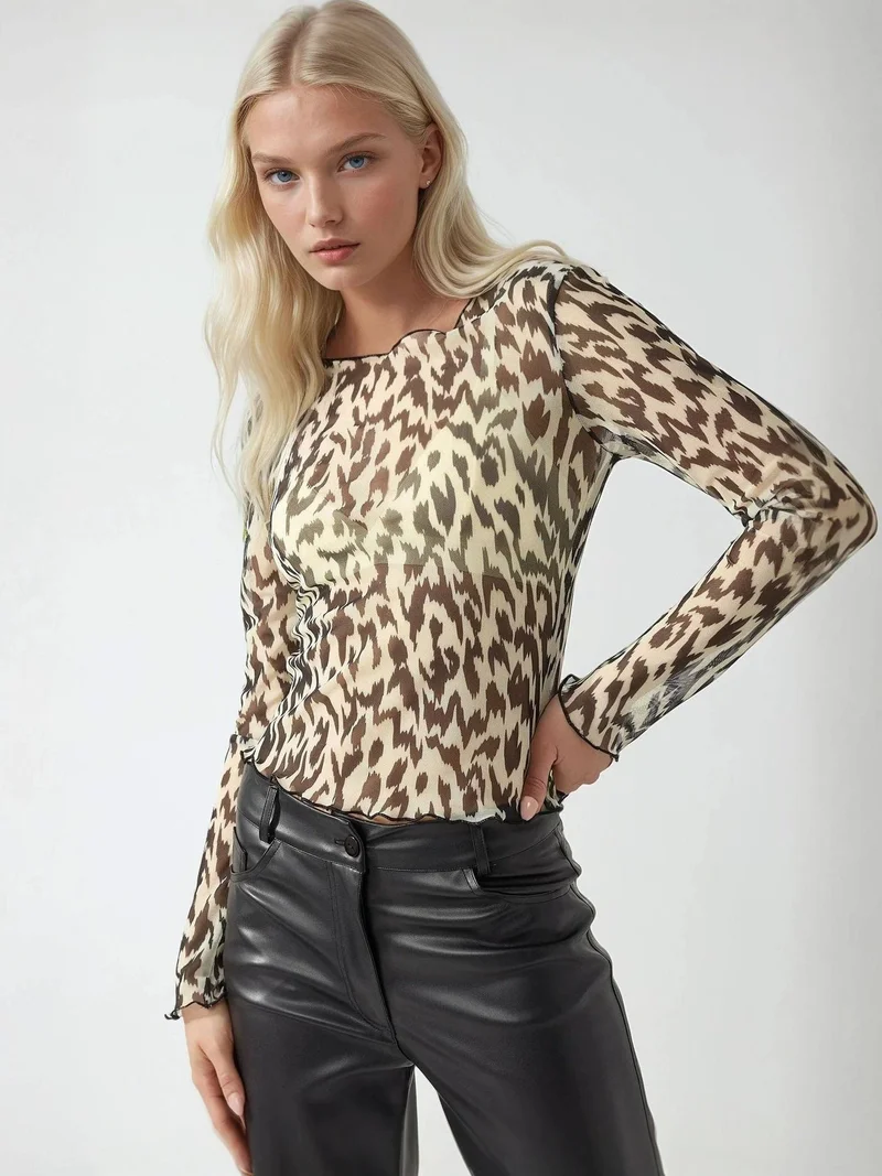 HICCUP Patterned Crew Neck Top