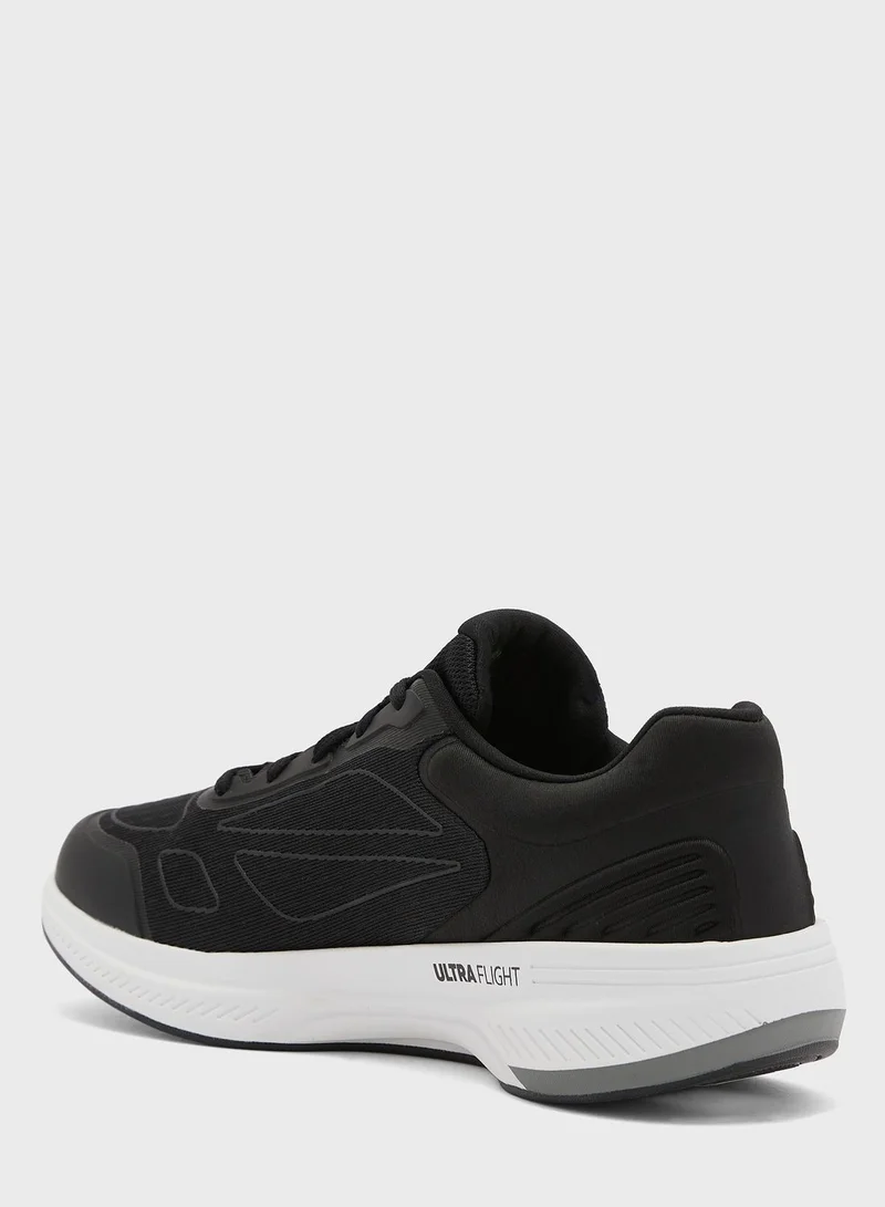 SKECHERS Go Run Pulse 2.0