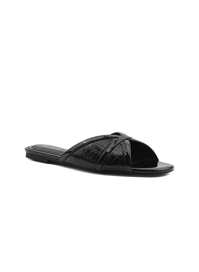 كابلي Flat Slipper – Minimalist Summer Wear