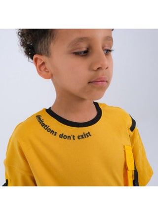 SHORT-SLEEVED T-SHIRT