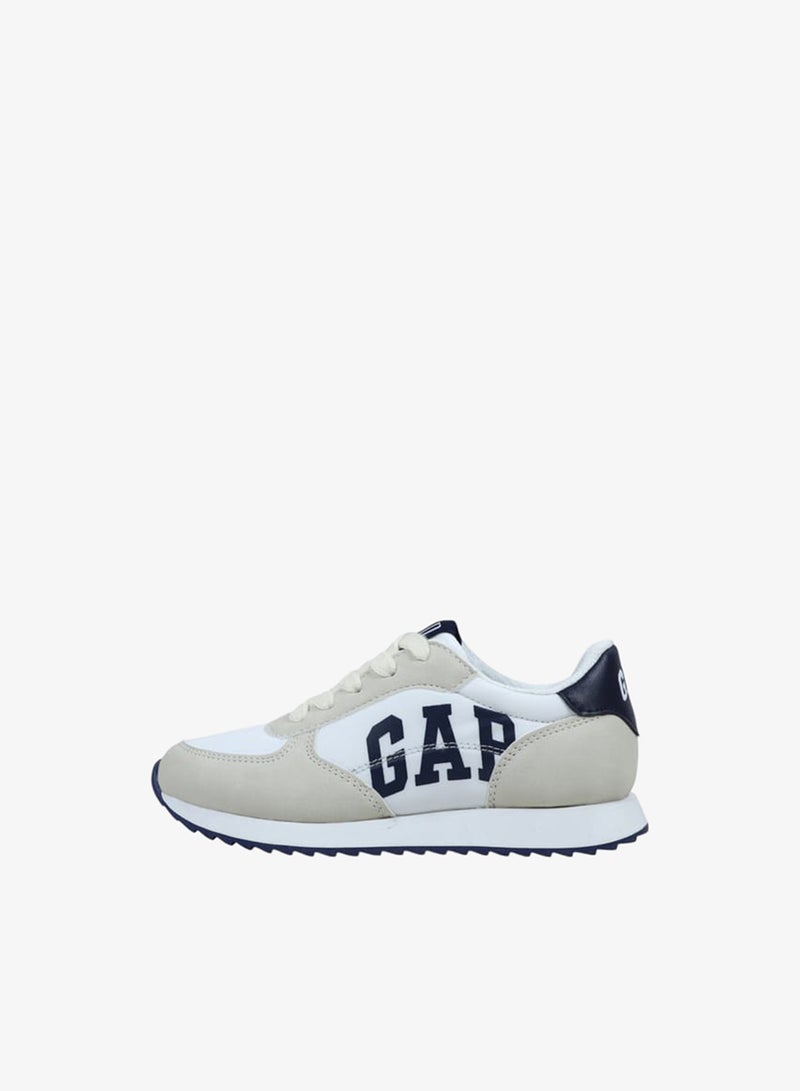 GAP Boys' Panelled Sneakers with Lace-Up Closure - Image 2