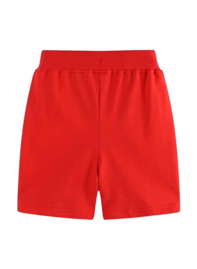 يونيكي Red Regular Fit Mid Rise Solid Shorts - Image 2