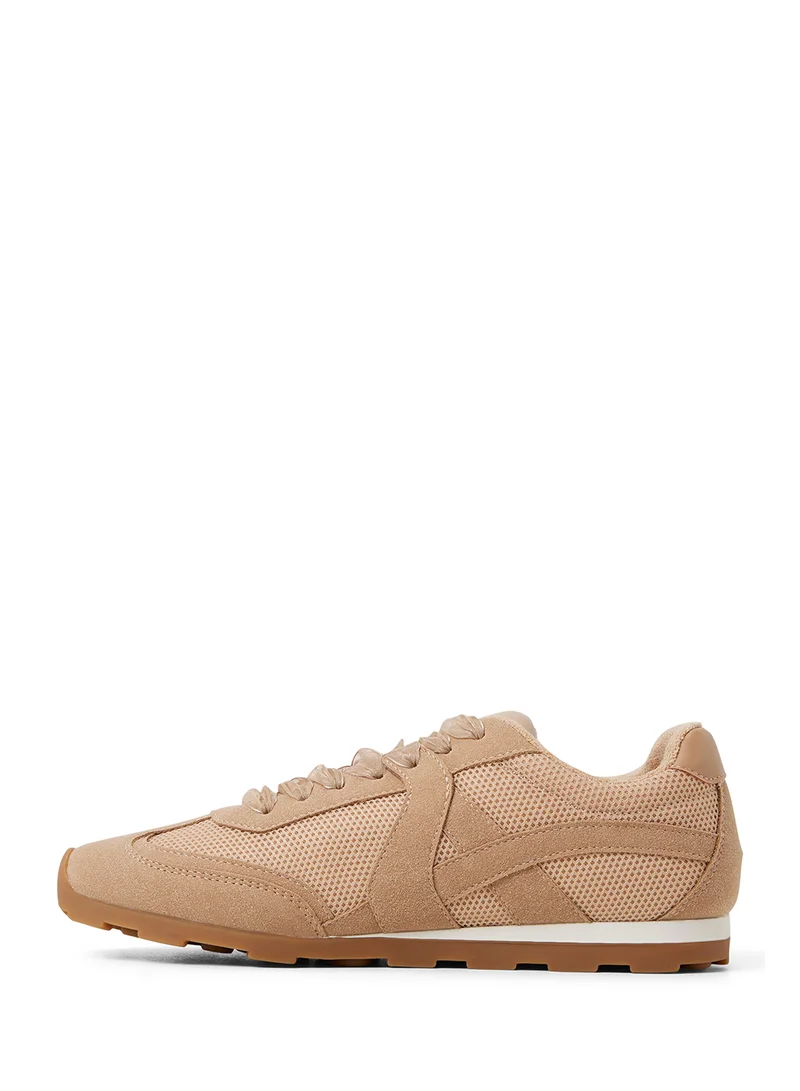 كول ات سبرنج Casual Low Top Sneakers