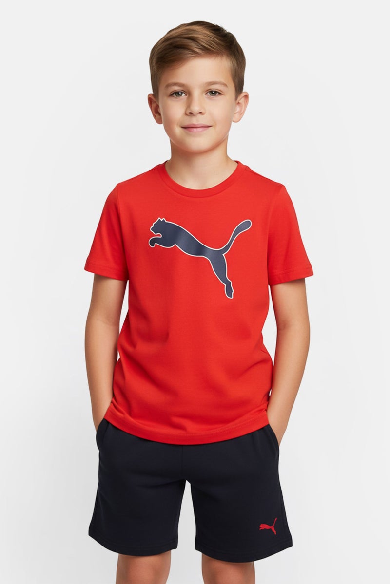 PUMA طقم تي شيرت وسروال قصير للأطفال الأولاد 3 قطع بشعار العلامة التجارية، متعدد الألوان - Image 1