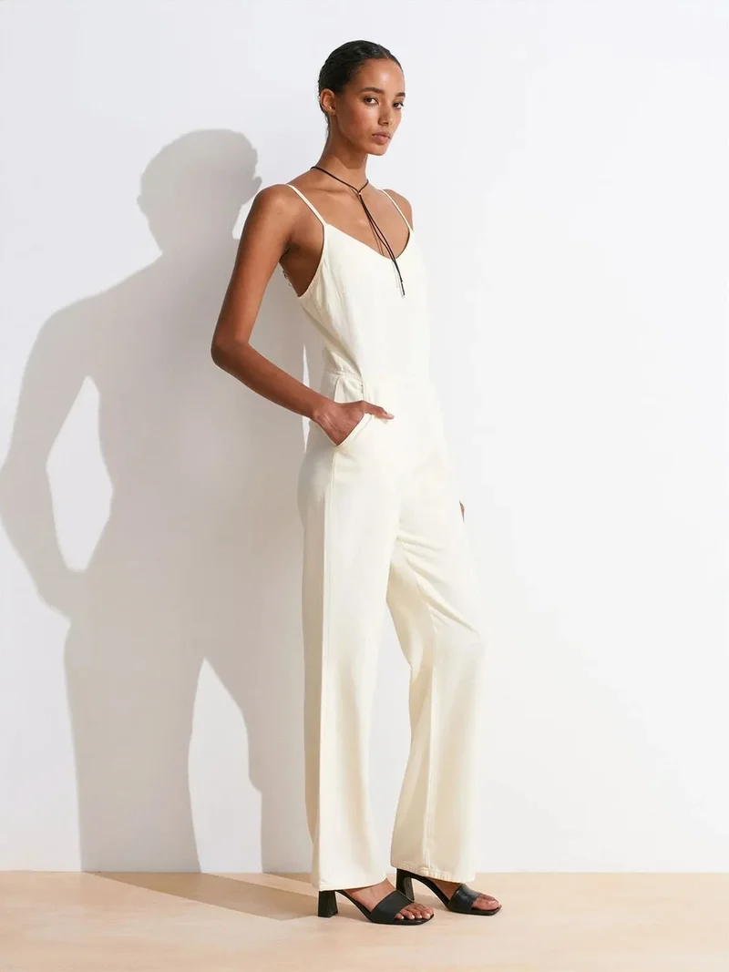 ديلفين Dilvin Belted Wide-leg V-neck Jumpsuit