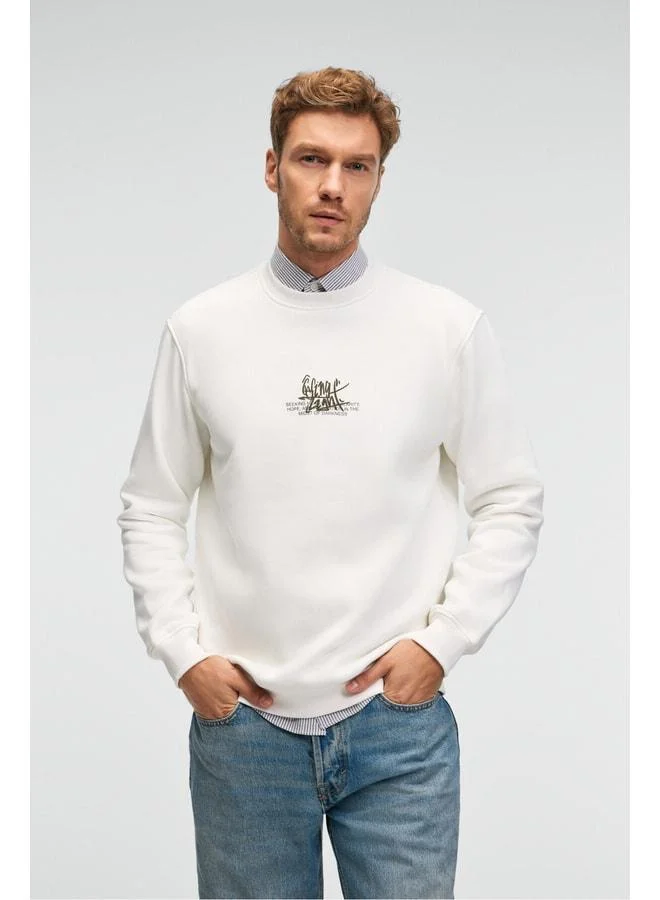 GRIMELANGE IRVING Men's Round Neck Chest and Front Regular Fit Cream Sweatshirt.