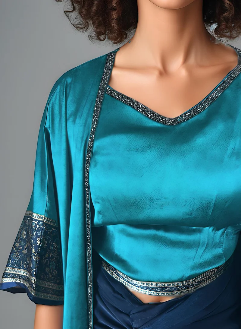 ECSTACY 3 Piece Cape Set