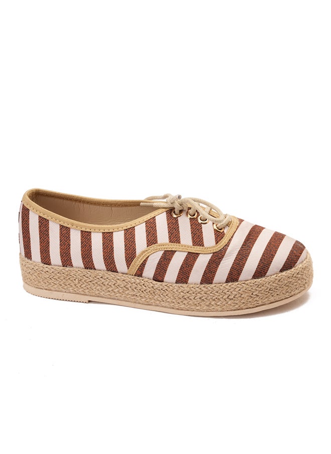 GRINTA Women Slip on Shoes  - Image 2