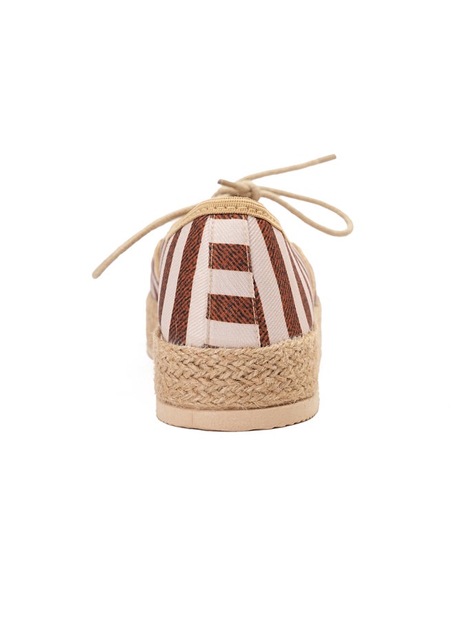 GRINTA Women Slip on Shoes  - Image 4