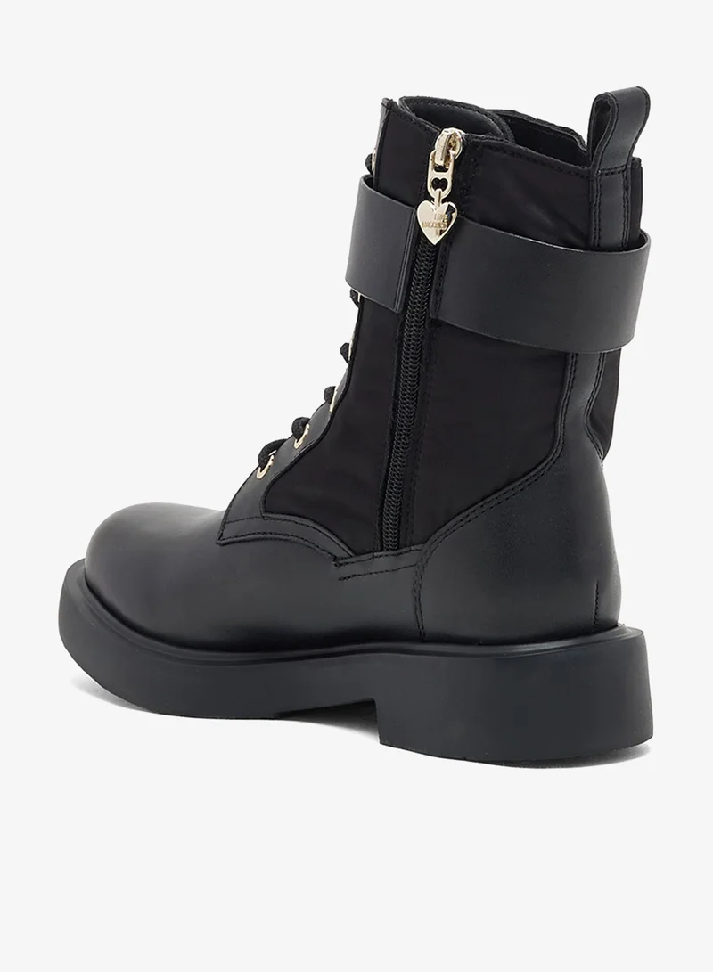 لوف موسكينو أحذية الكاحل مغلقة الأصابع