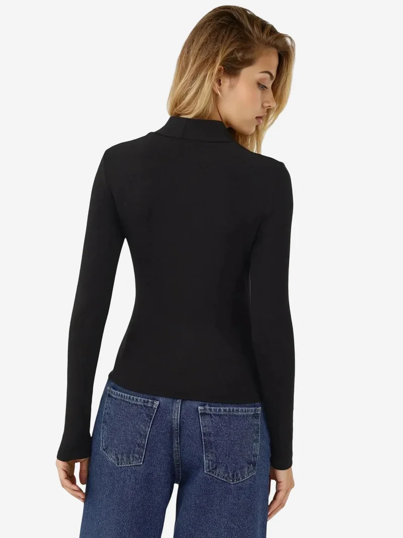 HICCUP Slim Fit Turtleneck Long Sleeve Top