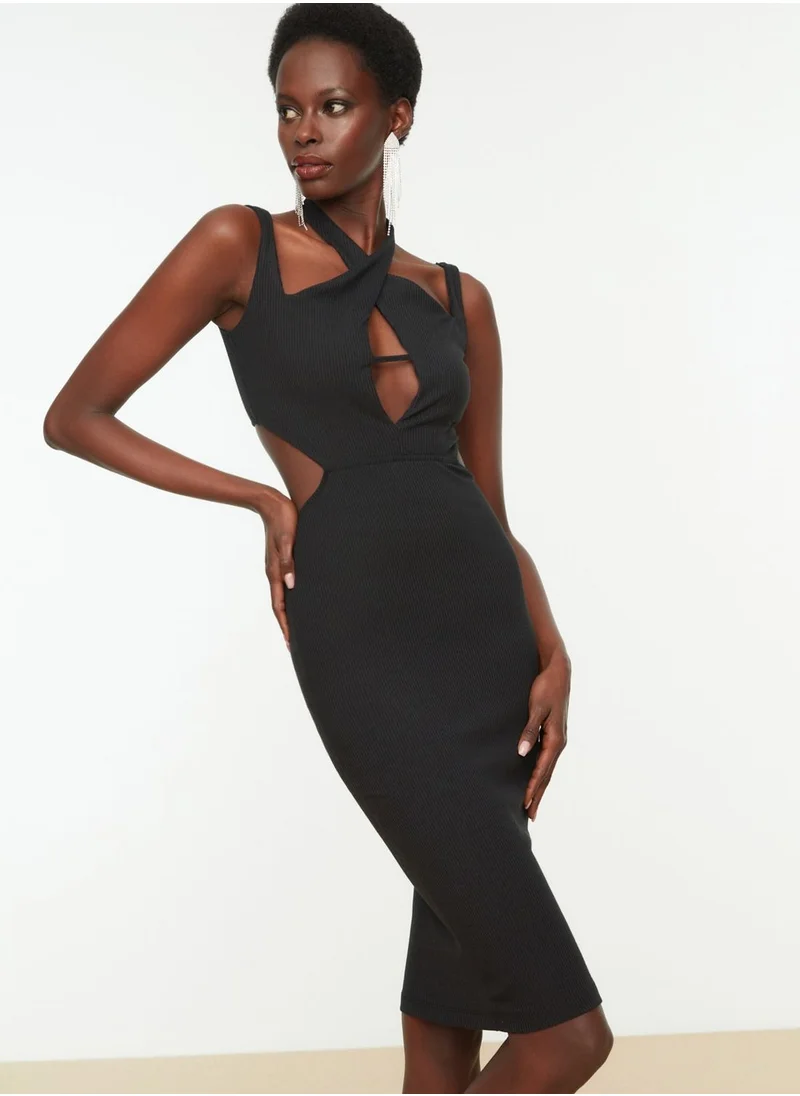 trendyol Halter Neck Cut Out Detail Dress
