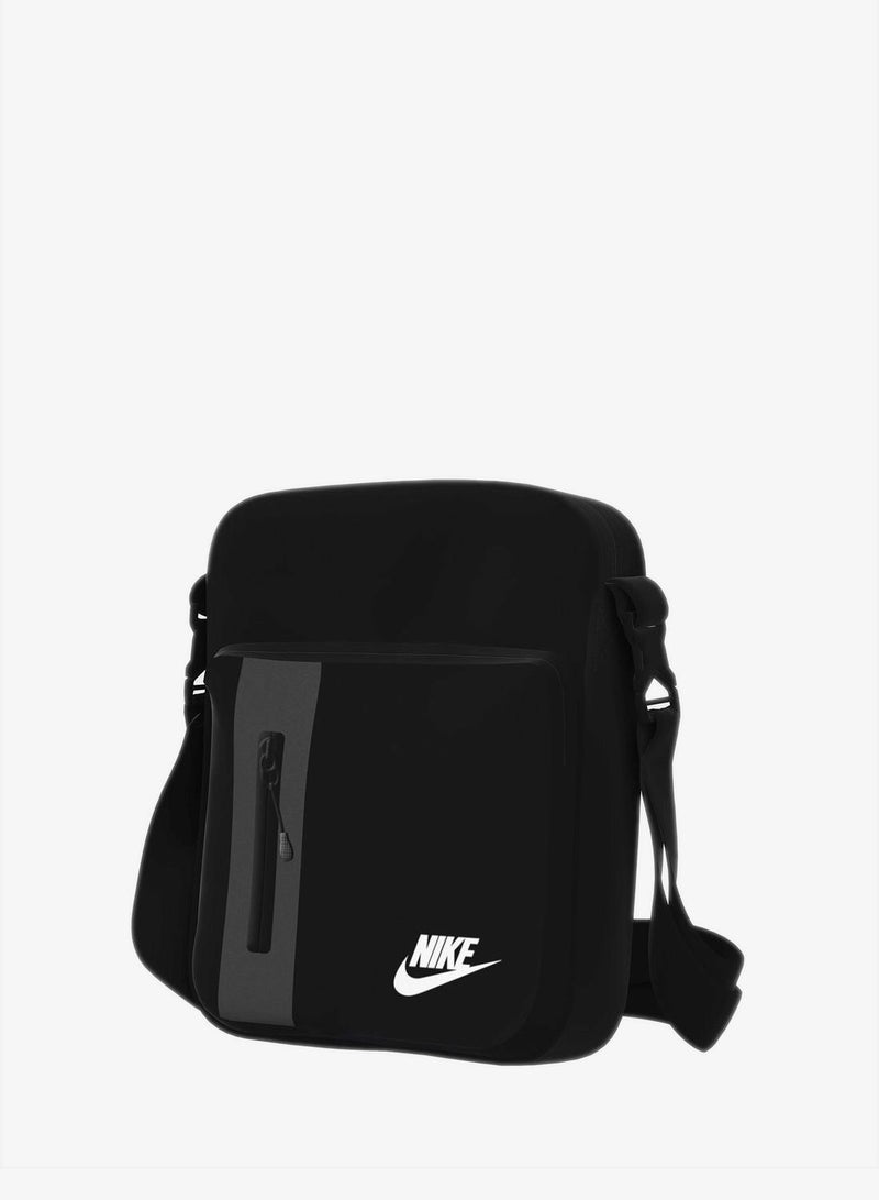 Nike Elemental Premium Crossbody - Image 1