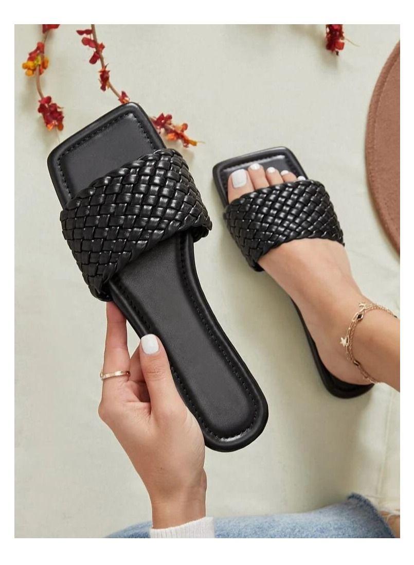 Stylish Braided Slippers - Black