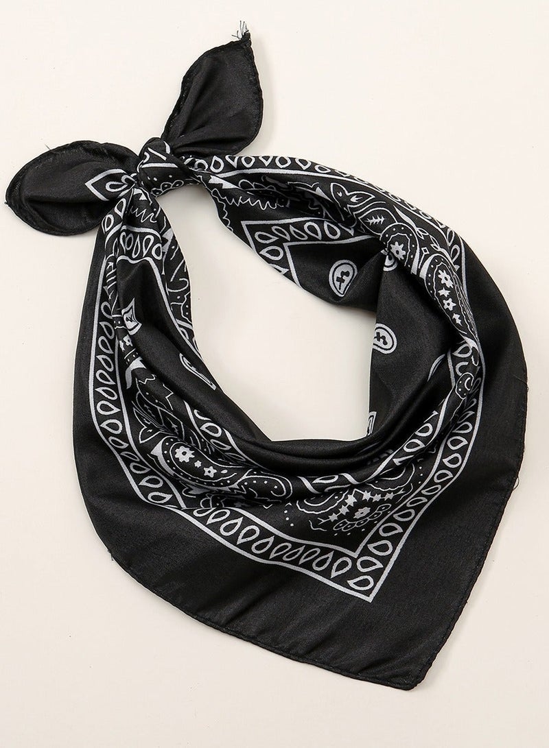 Beauenty Vintage Printed Headscarf Black - Image 3